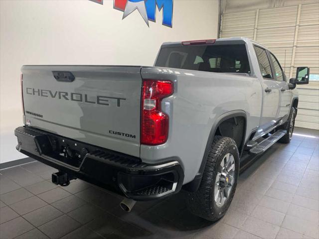 2024 Chevrolet Silverado 2500HD 4WD Crew Cab Standard Bed Custom