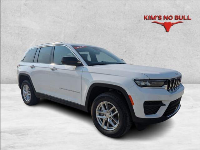 2025 Jeep Grand Cherokee GRAND CHEROKEE LAREDO X 4X4