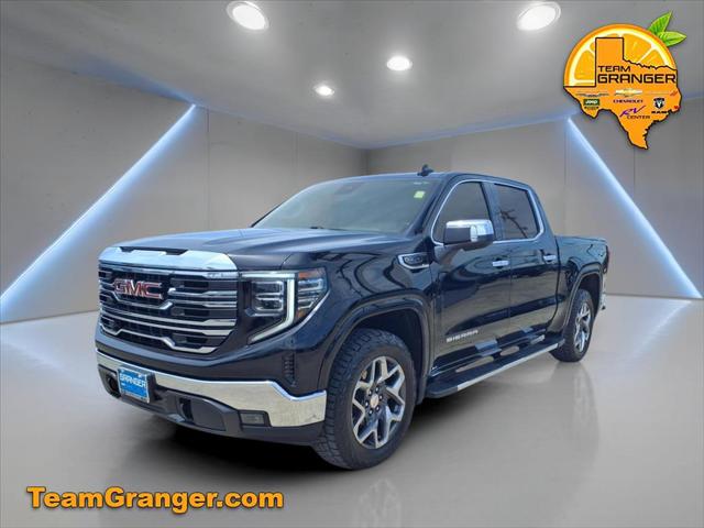 2022 GMC Sierra 1500 4WD Crew Cab Short Box SLT