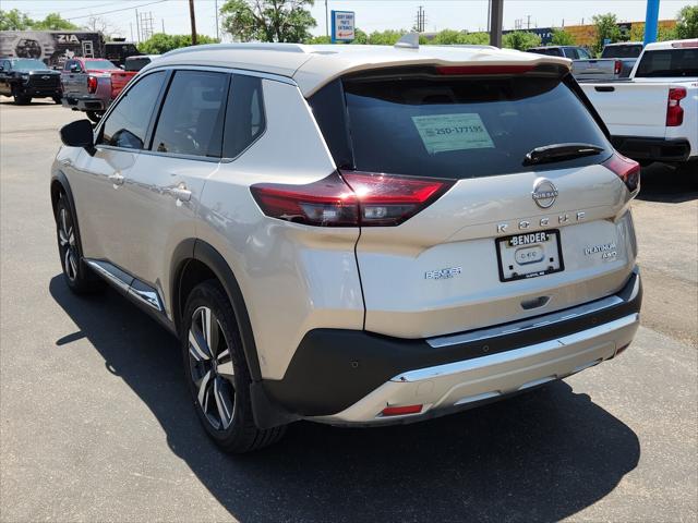 2022 Nissan Rogue Platinum Intelligent AWD 2022 Nissan Rogue Platinum Intelligent AWD