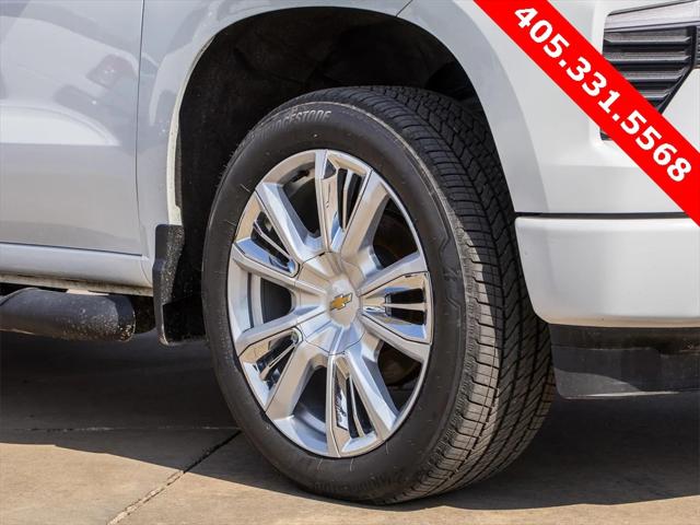 2022 Chevrolet Silverado 1500 4WD Crew Cab Standard Bed RST