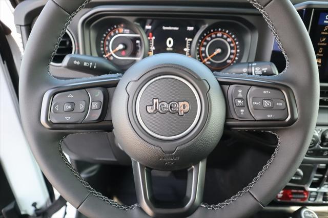 2025 Jeep Gladiator GLADIATOR RUBICON 4X4