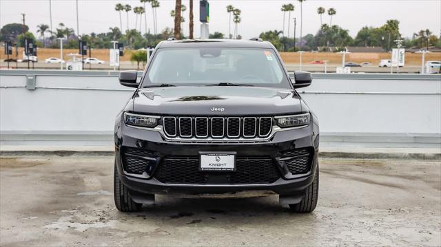 2023 Jeep Grand Cherokee Laredo 4x4