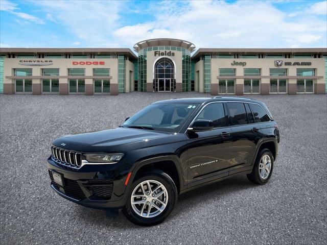 2023 Jeep Grand Cherokee Laredo 4x4