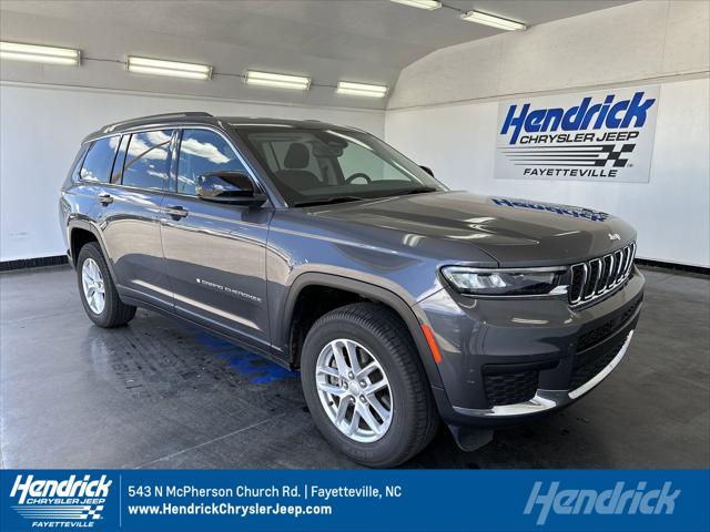 2023 Jeep Grand Cherokee L Laredo 4x4