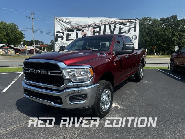 2024 RAM 2500 Tradesman Crew Cab 4x4 64 Box