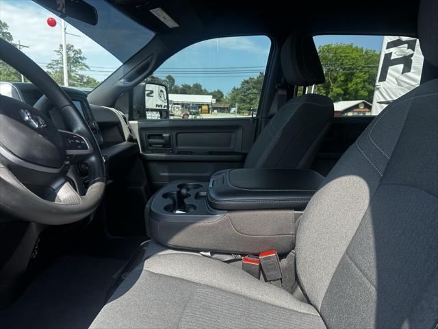 2024 RAM 2500 Tradesman Crew Cab 4x4 64 Box