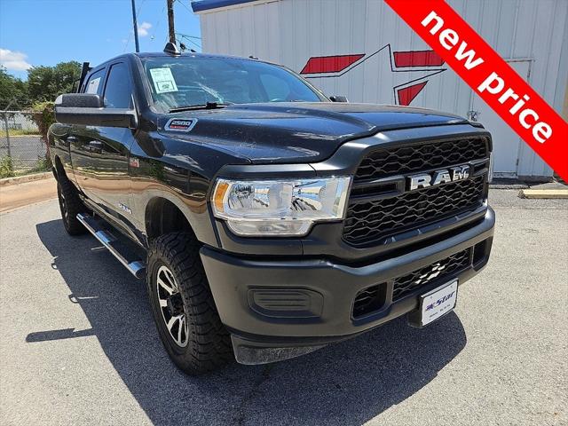 2020 RAM 2500 Tradesman Crew Cab 4X4 64 Box