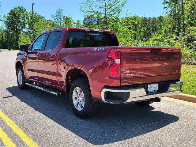 2021 Chevrolet Silverado 1500 4WD Crew Cab Short Bed LT