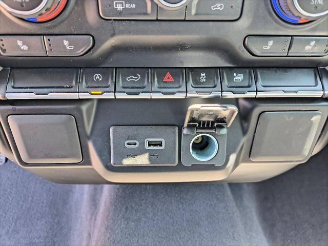 2021 Chevrolet Silverado 1500 4WD Crew Cab Short Bed LT
