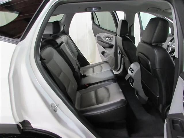 2023 GMC Terrain AWD SLT