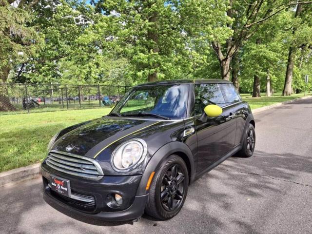 2013 MINI Hardtop Cooper