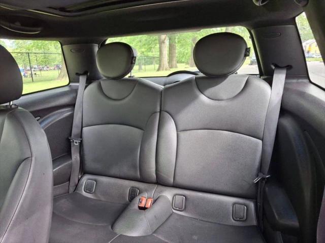 2013 MINI Hardtop Cooper