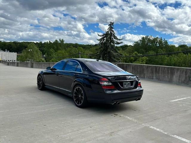 2009 Mercedes-Benz S 63 AMG S 63 AMG