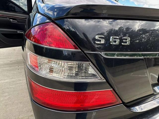 2009 Mercedes-Benz S 63 AMG S 63 AMG