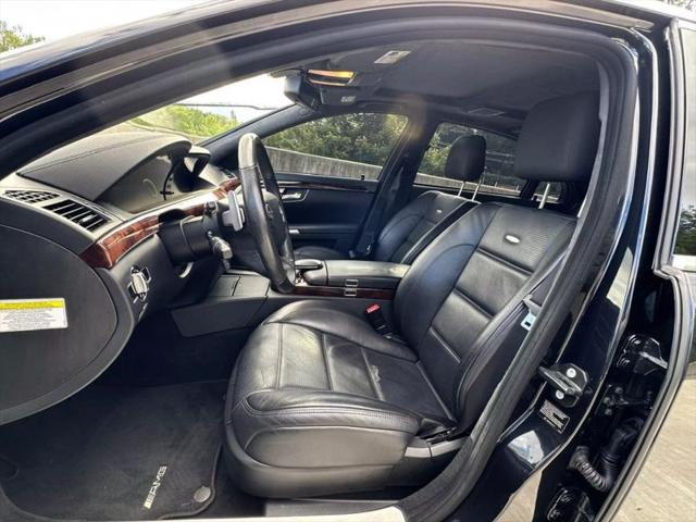 2009 Mercedes-Benz S 63 AMG S 63 AMG