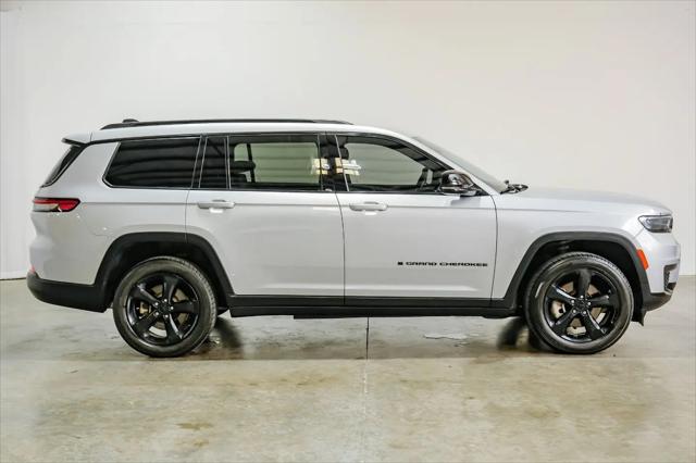2021 Jeep Grand Cherokee Altitude 4x2