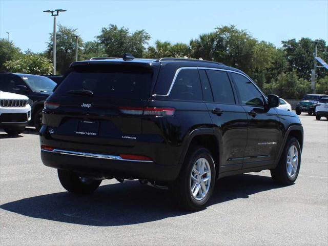 2025 Jeep Grand Cherokee GRAND CHEROKEE LAREDO X 4X2