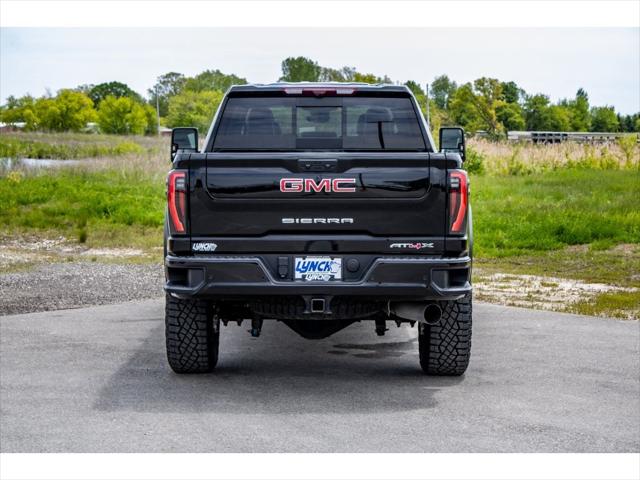 2024 GMC Sierra 2500HD 4WD Crew Cab Standard Bed AT4X