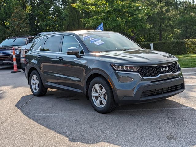2022 Kia Sorento LX
