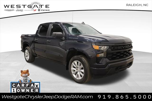 2022 Chevrolet Silverado 1500 4WD Crew Cab Short Bed Custom