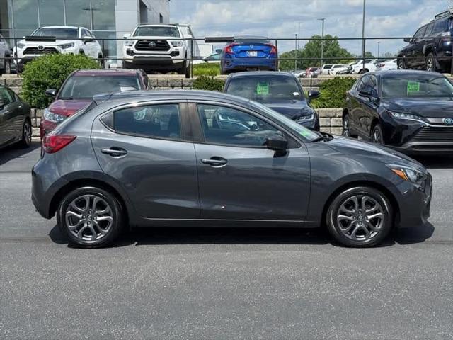 2020 Toyota Yaris LE