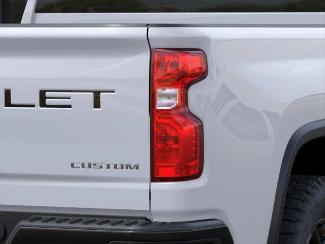 2025 Chevrolet Silverado 2500HD 4WD Crew Cab Standard Bed Custom