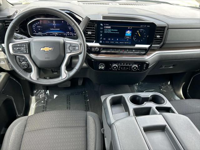 2024 Chevrolet Silverado 1500 4WD Crew Cab Standard Bed LT