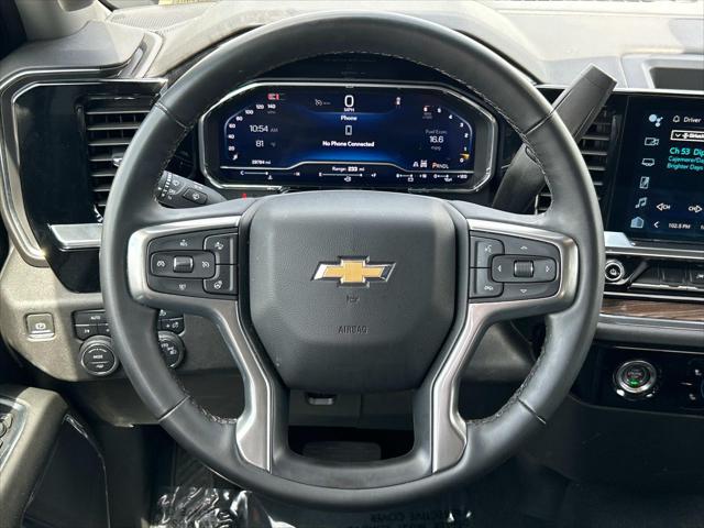 2024 Chevrolet Silverado 1500 4WD Crew Cab Standard Bed LT