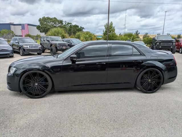 2021 Chrysler 300 Touring L