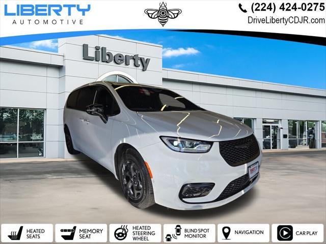 2024 Chrysler Pacifica Hybrid S Appearance Pkg