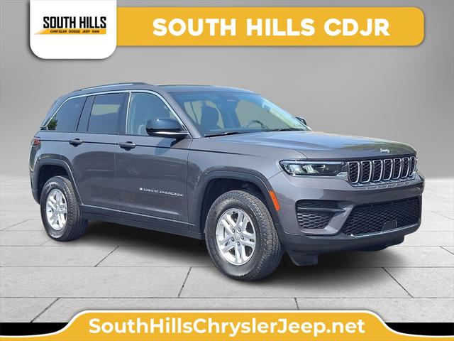 2023 Jeep Grand Cherokee Laredo 4x4