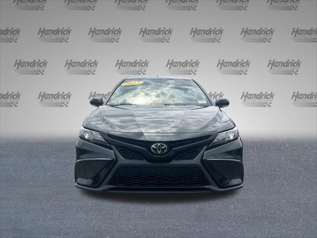 2023 Toyota Camry SE Nightshade Edition Hybrid