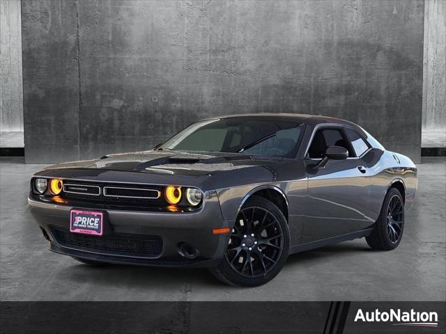 2015 Dodge Challenger SXT