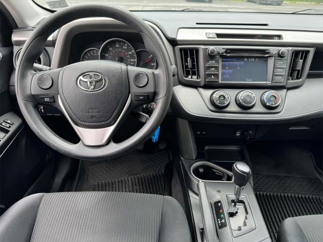 2016 Toyota RAV4 LE
