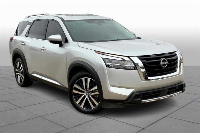 2023 Nissan Pathfinder Platinum 4WD
