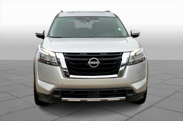 2023 Nissan Pathfinder Platinum 4WD