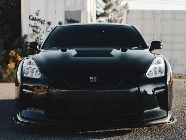 2019 Nissan GT-R Premium