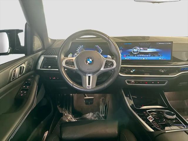 2024 BMW X5 M60i