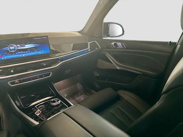 2024 BMW X5 M60i