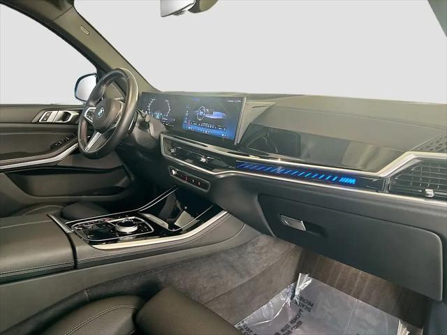 2024 BMW X5 M60i