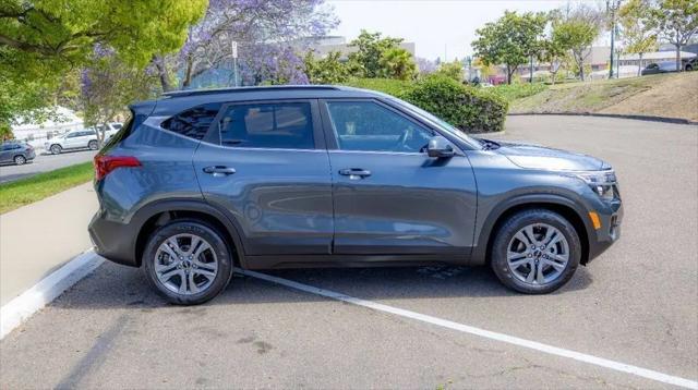 2023 Kia Seltos S