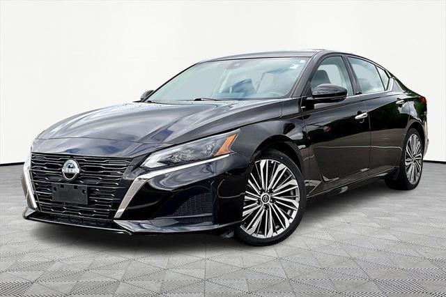 2023 Nissan Altima SL FWD
