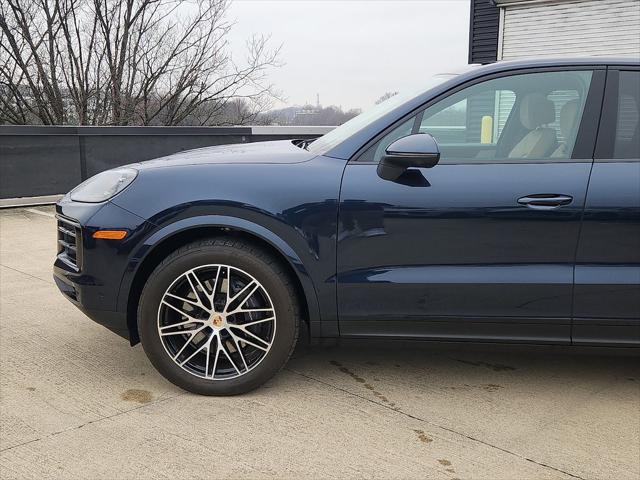 2025 Porsche Cayenne Unknown