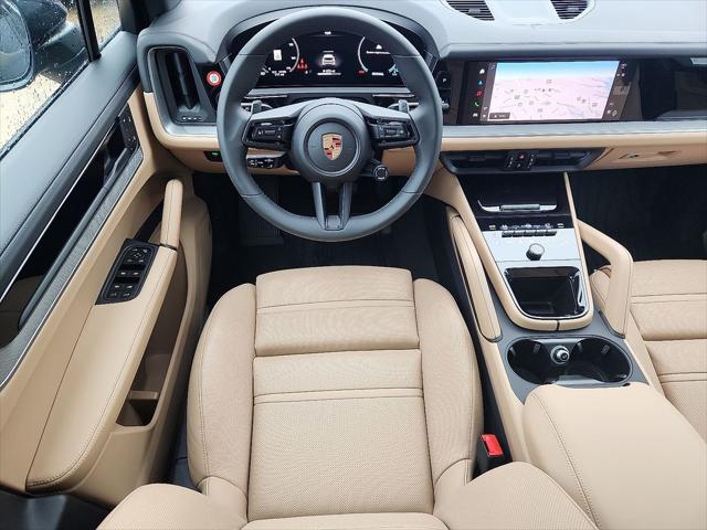 2025 Porsche Cayenne Unknown
