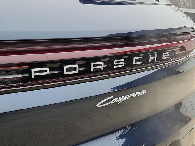 2025 Porsche Cayenne Unknown