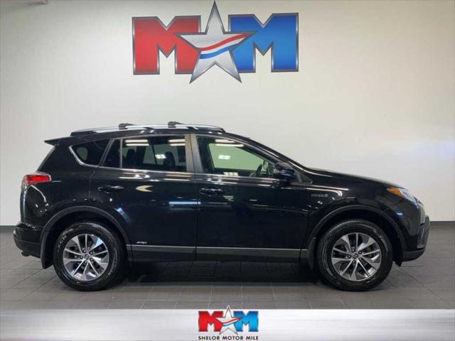 2017 Toyota RAV4 Hybrid XLE