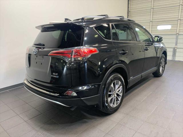 2017 Toyota RAV4 Hybrid XLE