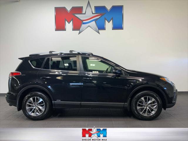2017 Toyota RAV4 Hybrid XLE