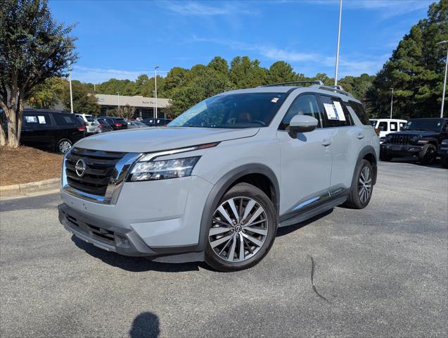 2022 Nissan Pathfinder Platinum 4WD 2022 Nissan Pathfinder Platinum 4WD